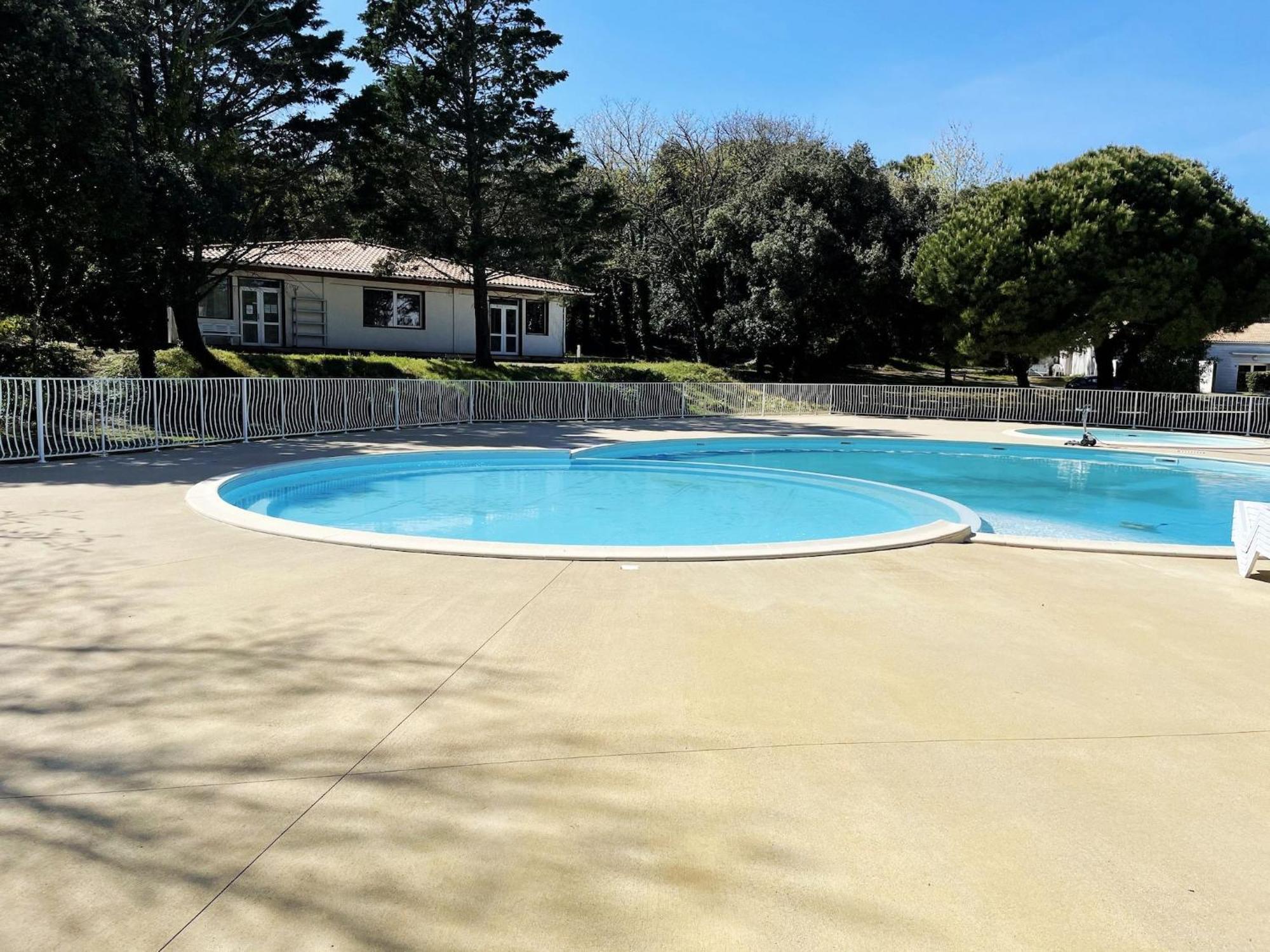 Les Hameaux Des Sables Vignie Saint Georges D Ol Ron Holiday Home Not Detached Dış mekan fotoğraf